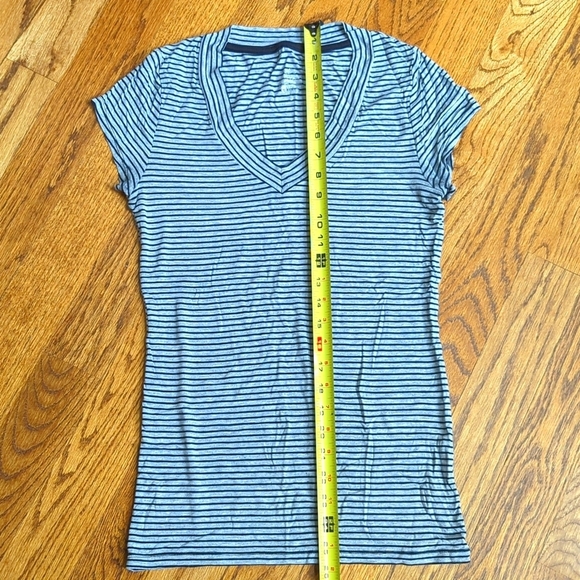 Massumo T-shirt Gray With Black Thin Stripes Size Small Stretchy - Picture 5 of 6